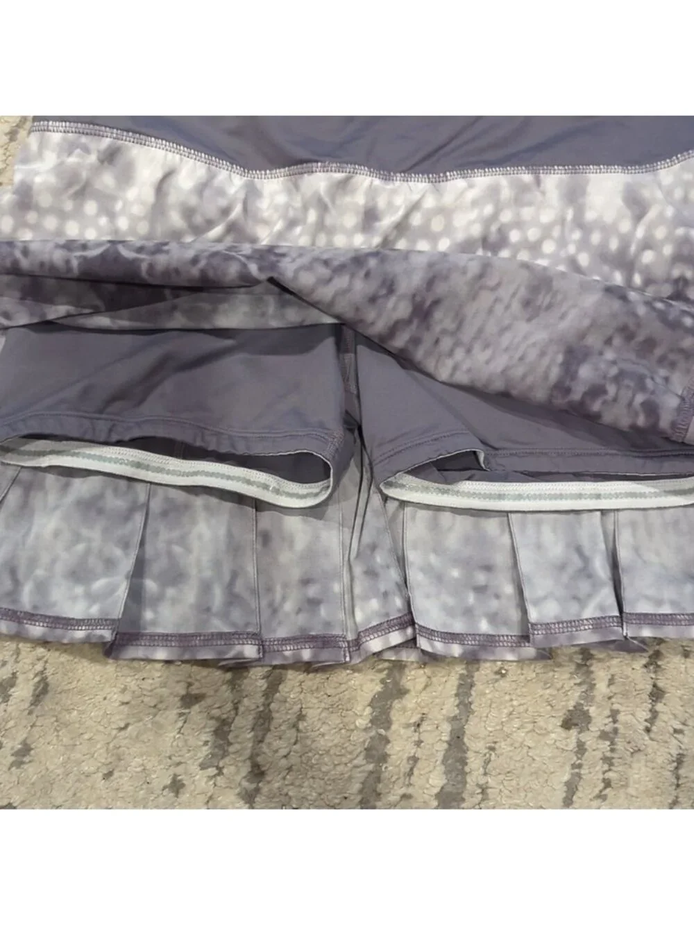 RARE Lululemon Run Speed Skirt Snowy Owl 6 tall